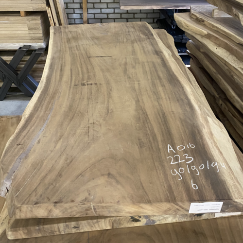 223×90/90/94X6CM | A016